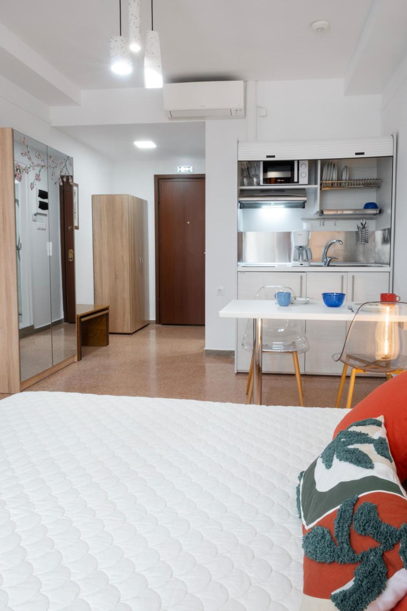 Konstamar Studio Thessaloniki Buitenkant foto